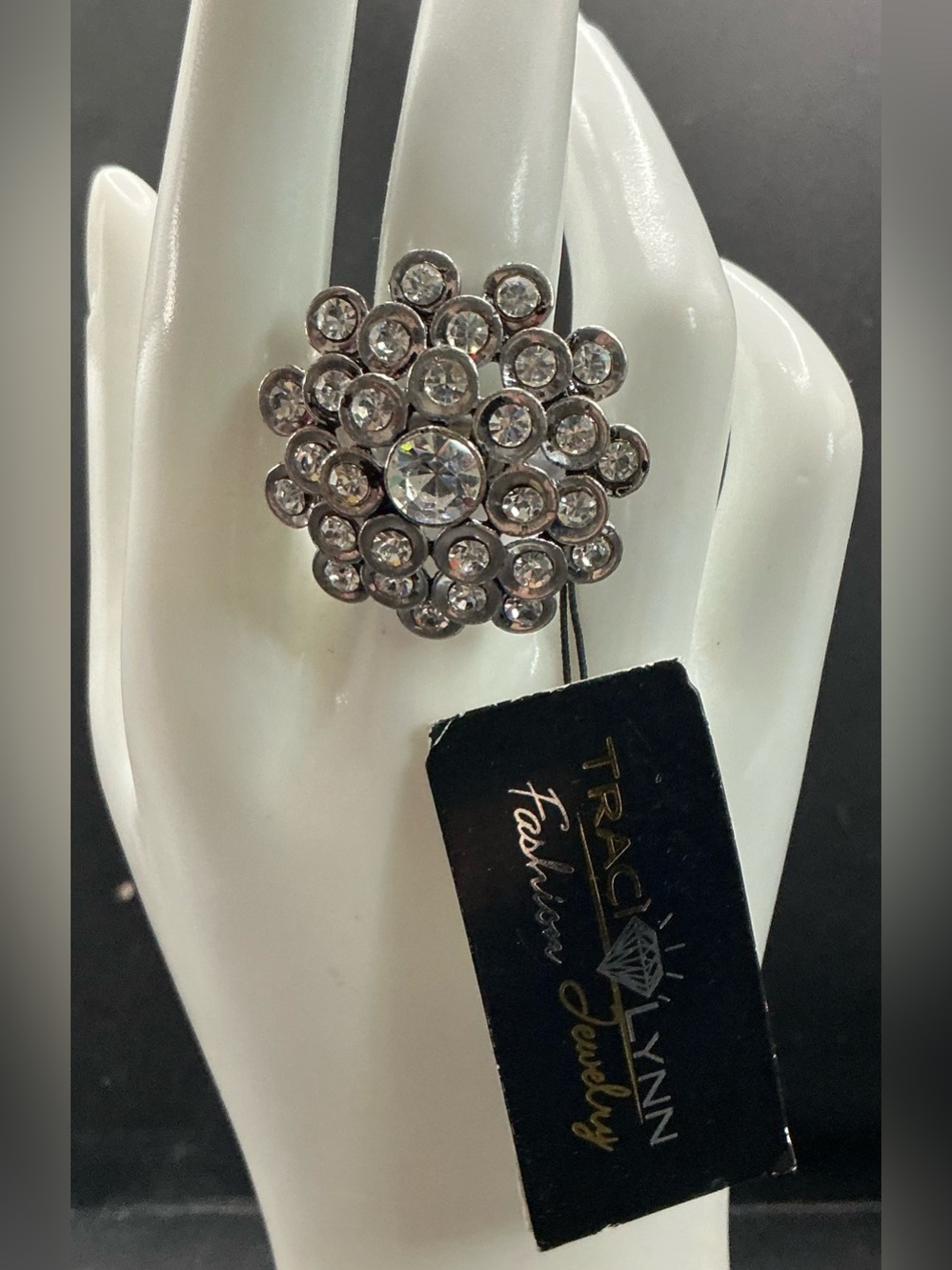 TRACI LYNN LARGE CRYSTAL CLOSTER STATEMENT STRETCH COCKTAIL RING